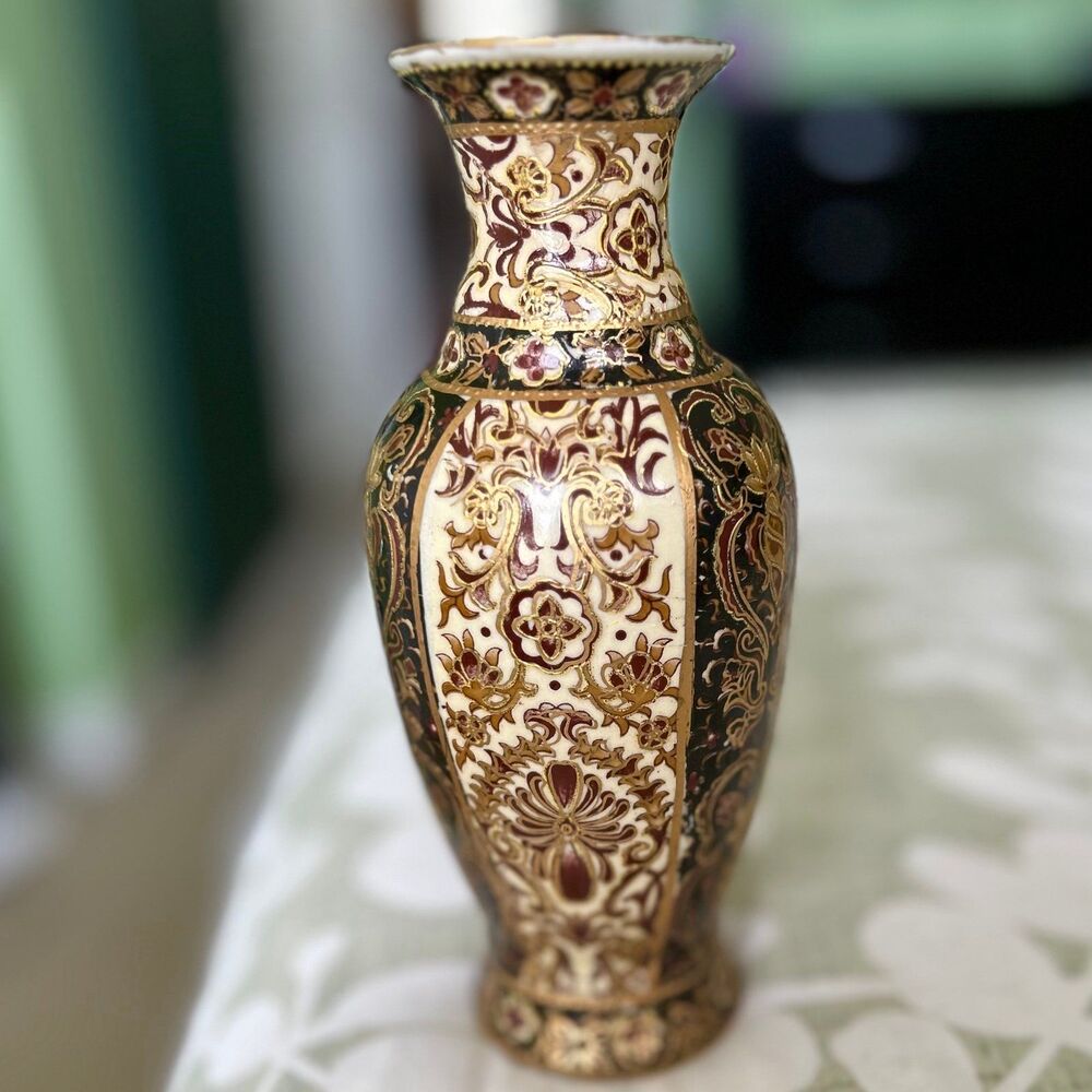 Unique VTG Textured Standing Vase Home Decor Accent - Picture 5 of 9